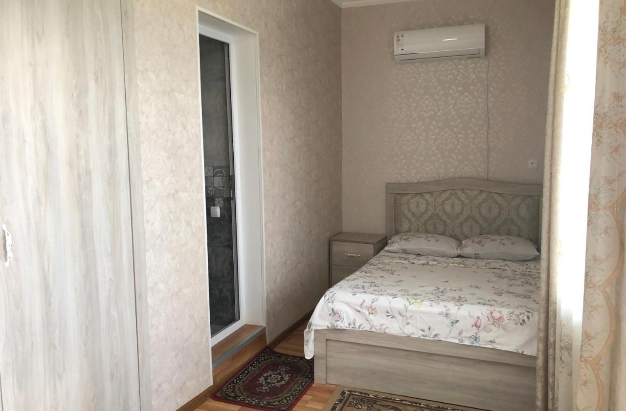 Hotel Martinichi Szenaki Kültér fotó