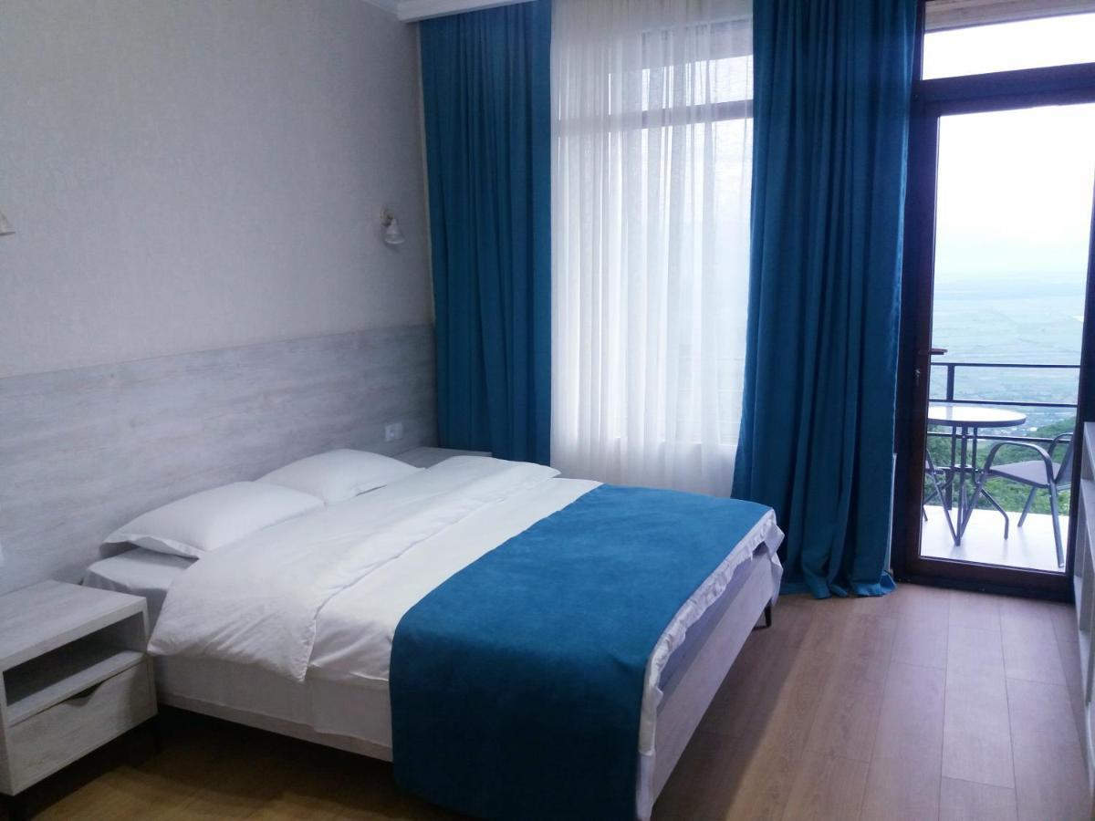 Hotel Martinichi Szenaki Kültér fotó